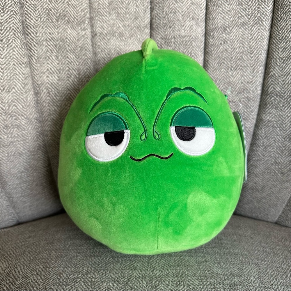 NWT Pascal 8” Squishmallow